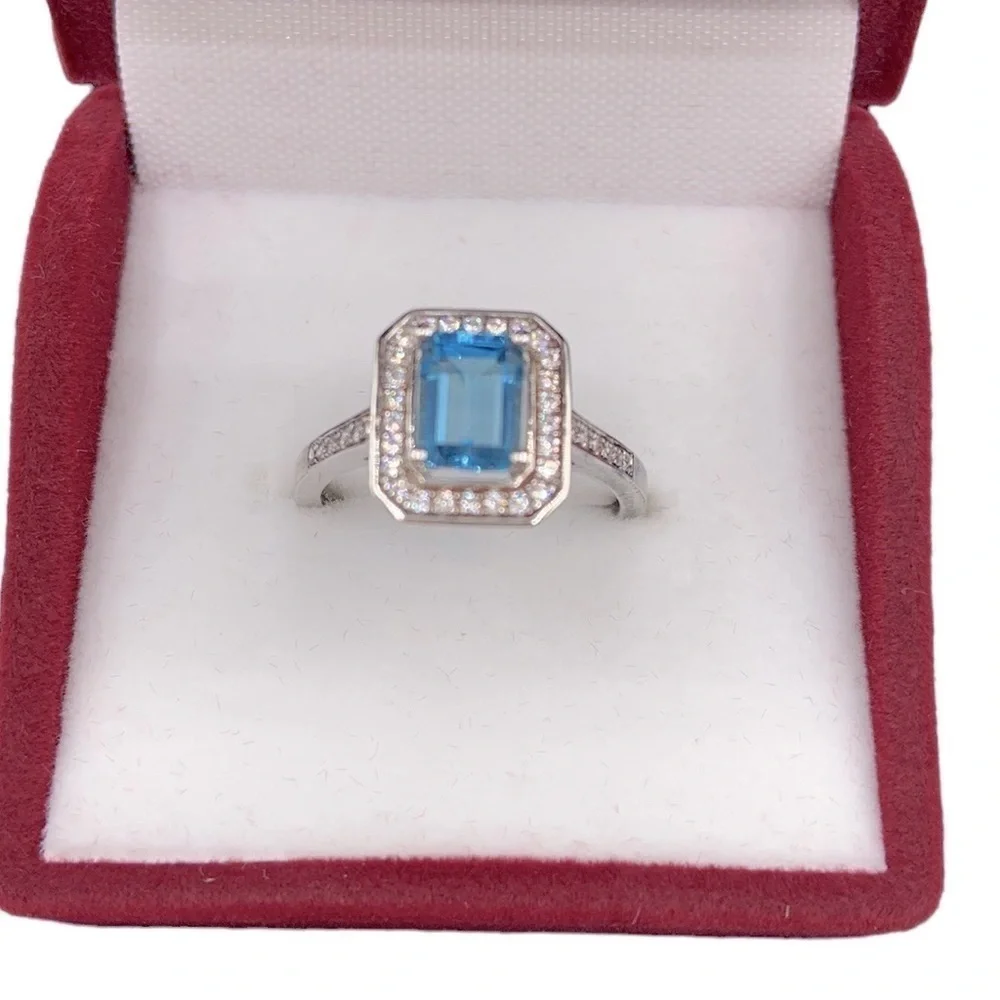 Sterling Silver Emerald Style Blue Faux‎ Diamond Ring Size 9 New with Box!